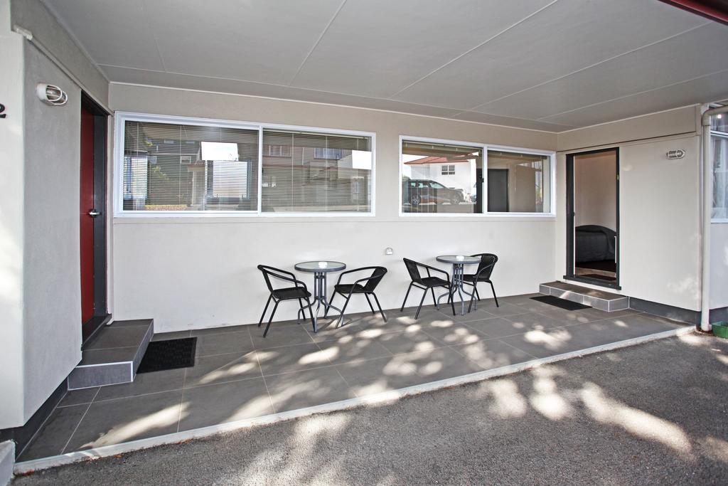 Pukekohe Touchwood Motor Lodge الغرفة الصورة