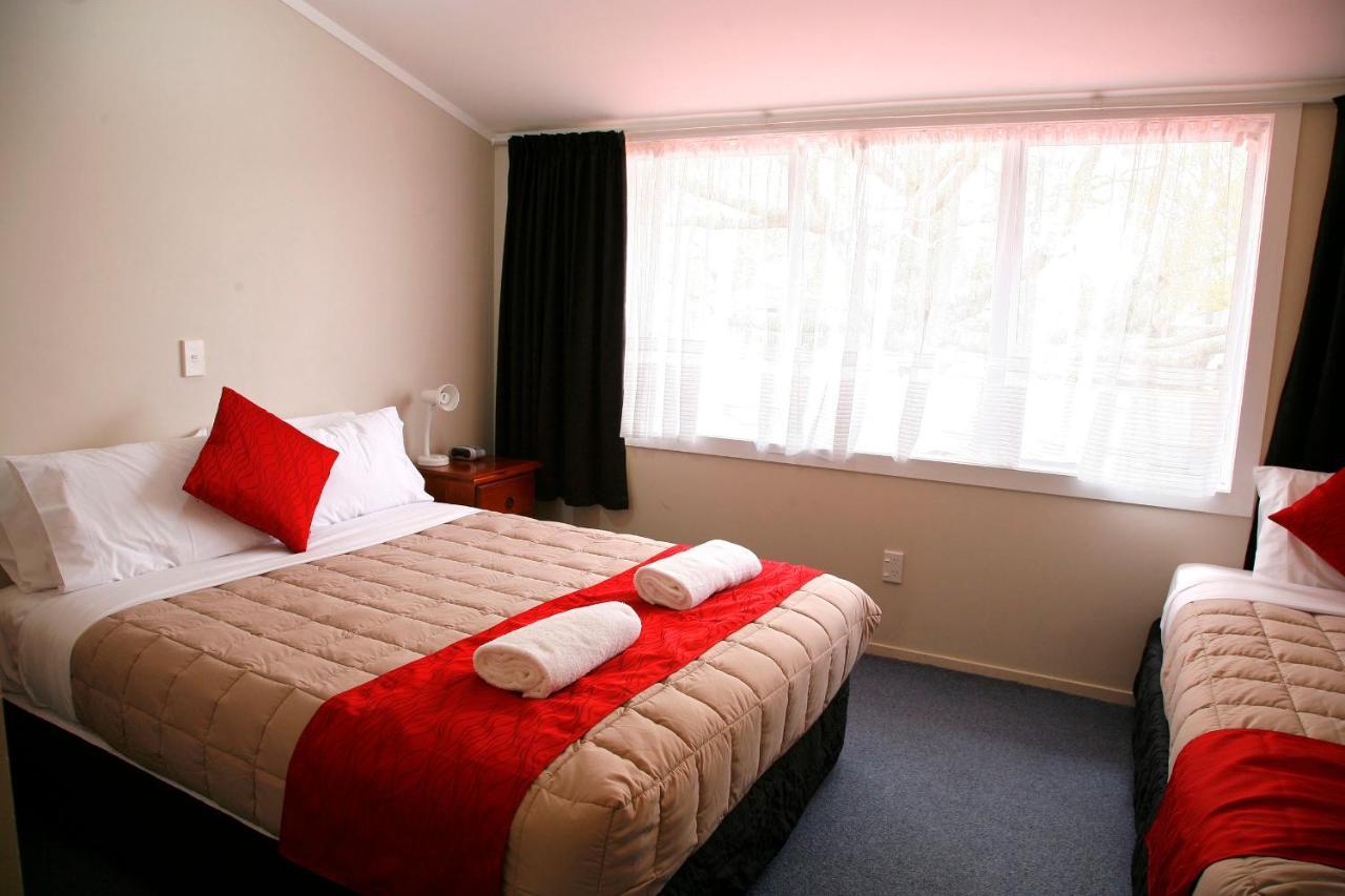 Pukekohe Touchwood Motor Lodge المظهر الخارجي الصورة