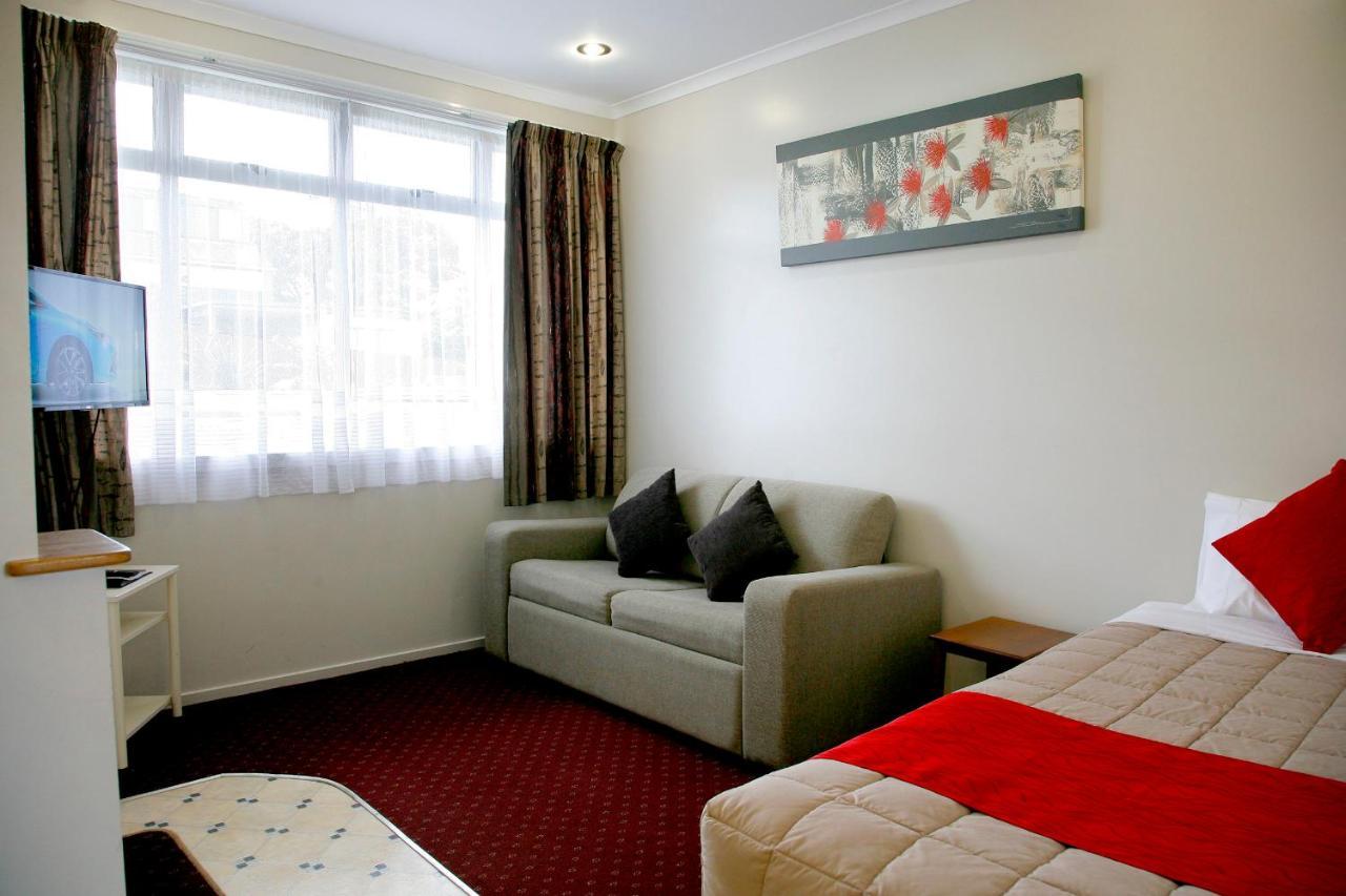Pukekohe Touchwood Motor Lodge المظهر الخارجي الصورة